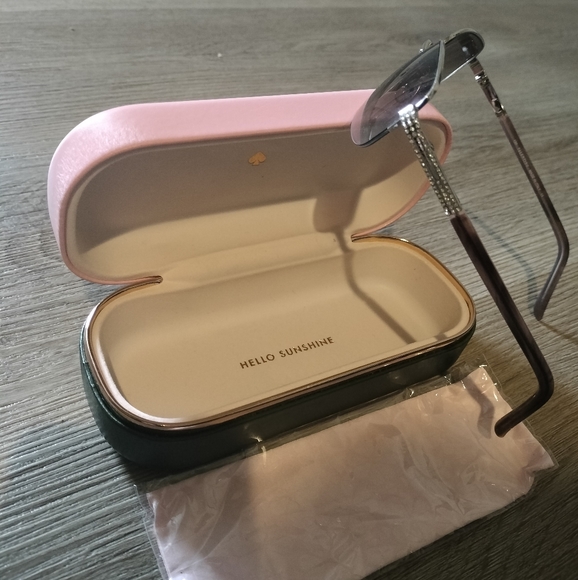 VALENTINO GARAVANI AUTH SWAROVSKI CRYSTAL LOGO SIDED CHIC,SEXY, RARE SUNGLASSES! - Picture 11 of 16